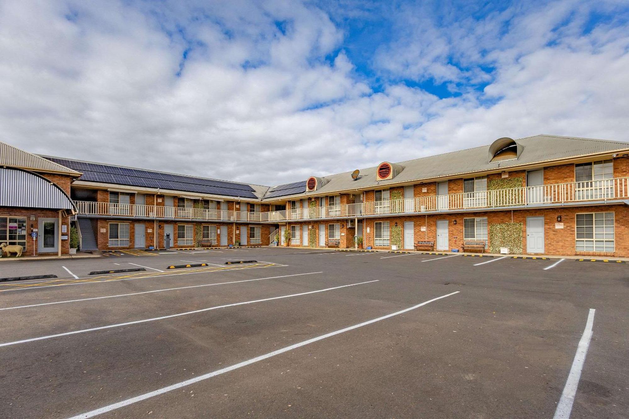 Comfort Inn Shearing Shed Dubbo Eksteriør bilde